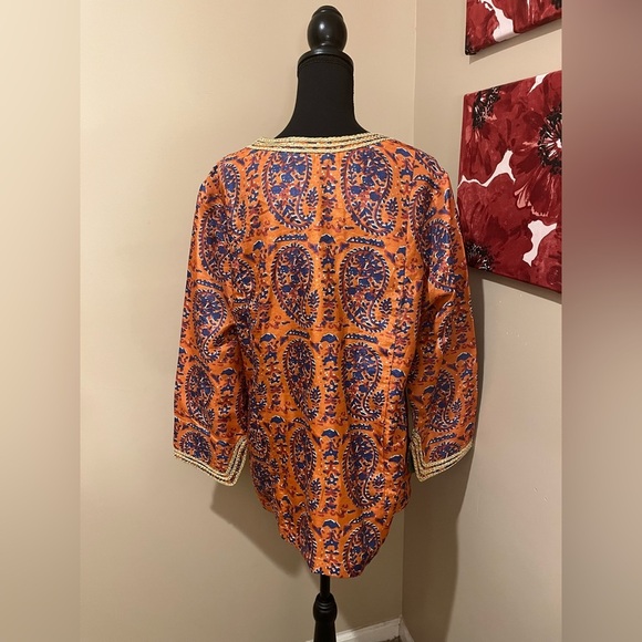 Soft Surroundings Pumpkin. & Blue Paisley Tunic w/ Gold Brocade V Neck’ size 1X - Picture 3 of 8